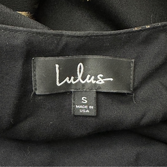 Lulu's Radiant Love black and gold wrap print dress Small - Picture 6 of 7